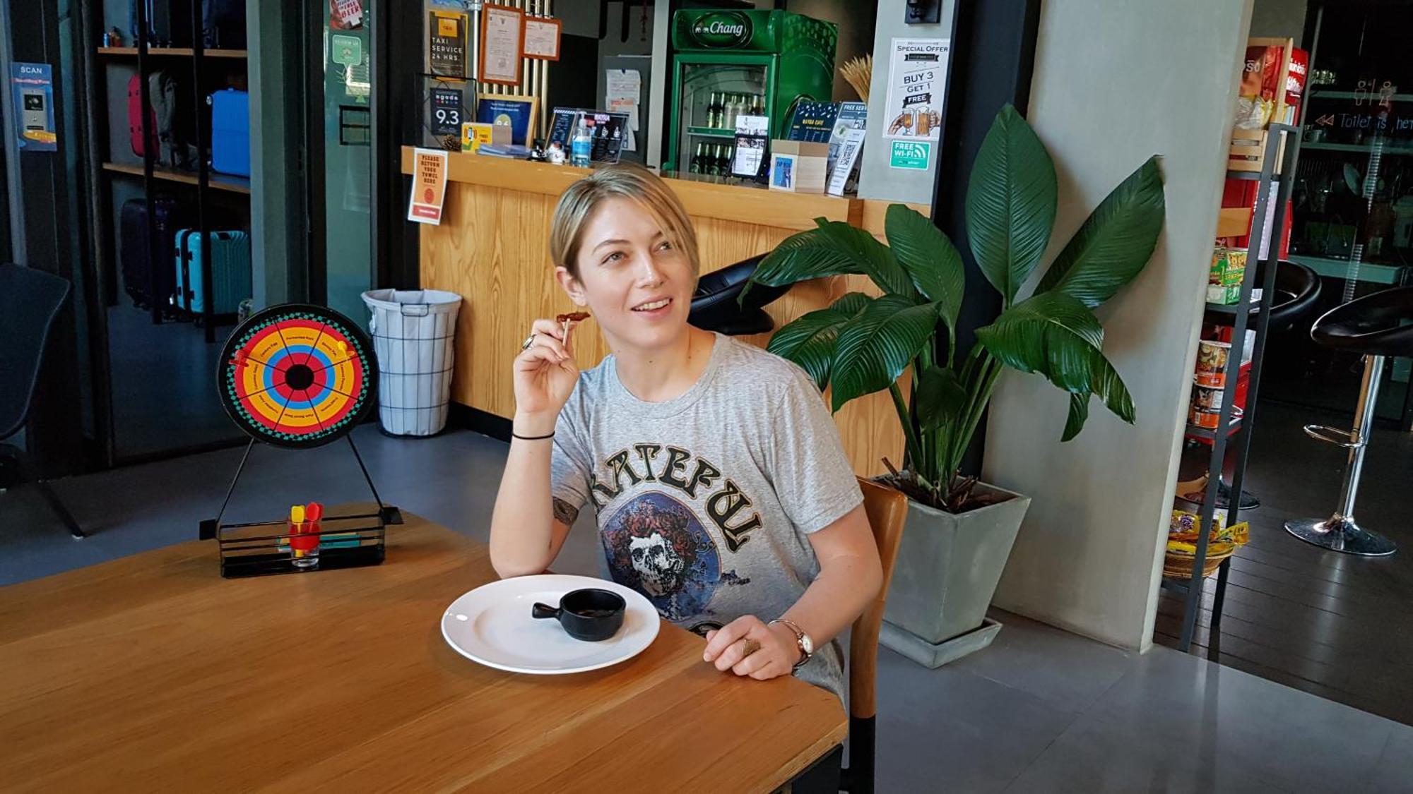 Wayha Hostel Don Mueang Airport Bangkok Bagian luar foto