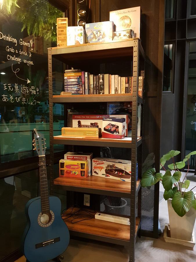 Wayha Hostel Don Mueang Airport Bangkok Bagian luar foto