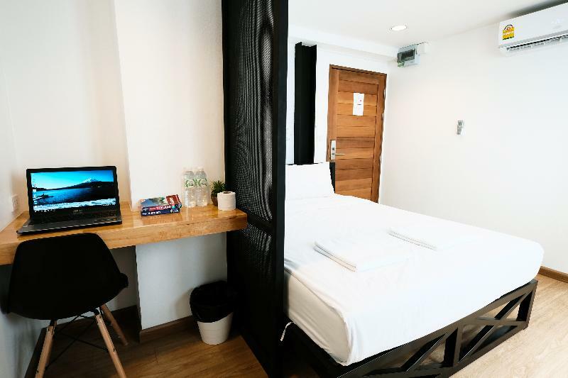 Wayha Hostel Don Mueang Airport Bangkok Bagian luar foto